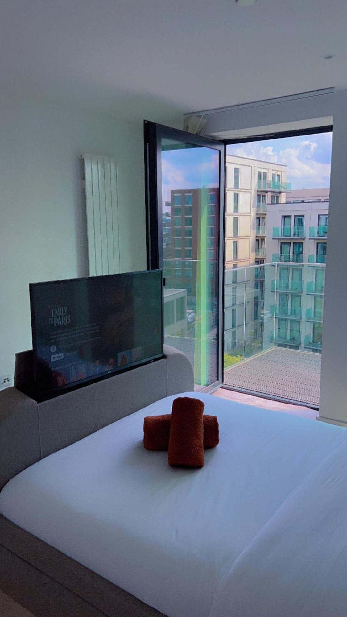 Ds Rentals - Entire 1 Bedroom Apartment London Kültér fotó