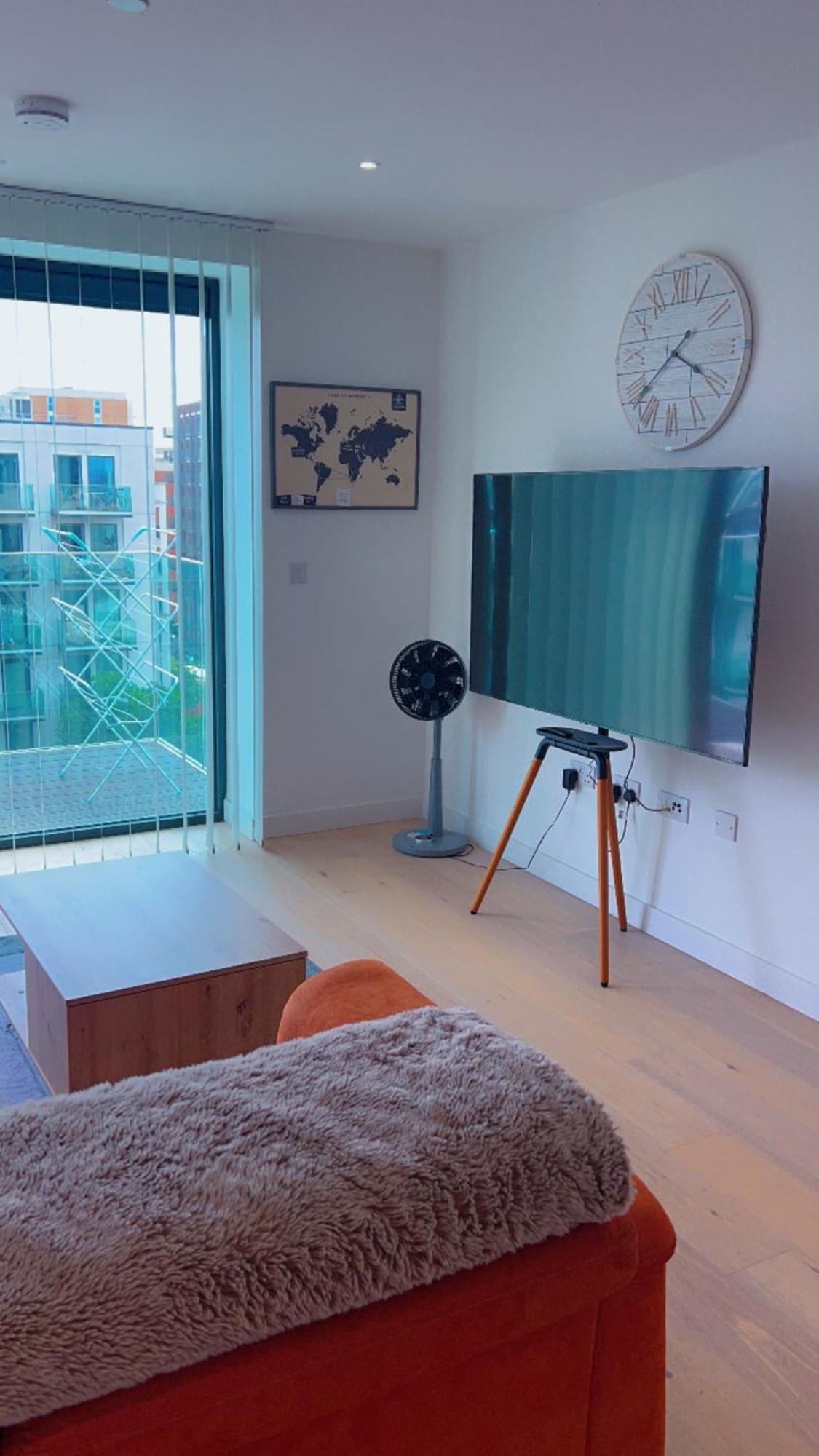 Ds Rentals - Entire 1 Bedroom Apartment London Kültér fotó
